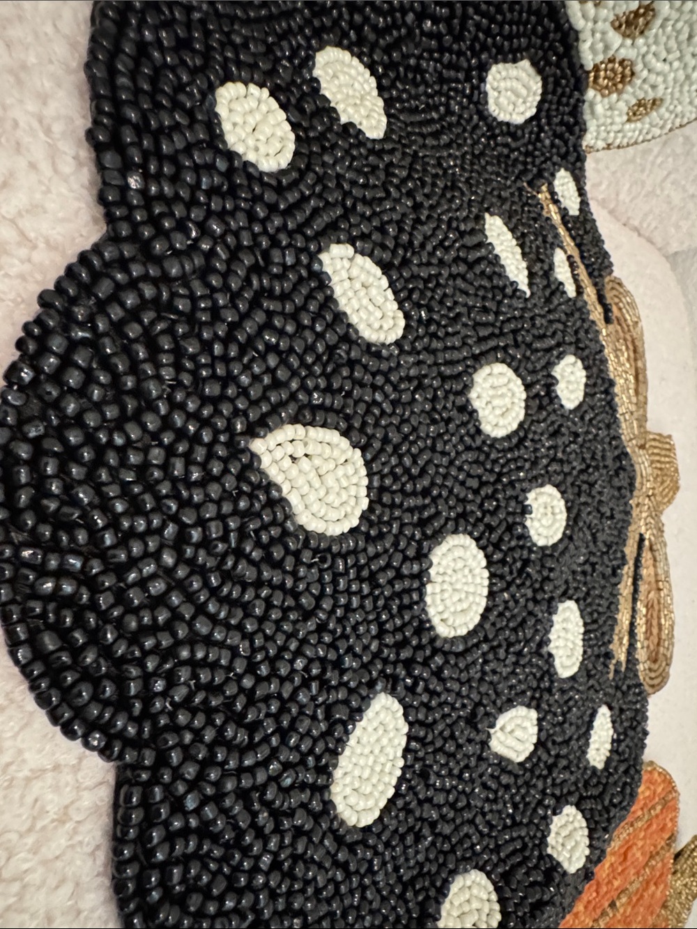 Beaded‎ 36” Fall Pumpkins Table Runner - Picture 3 of 12